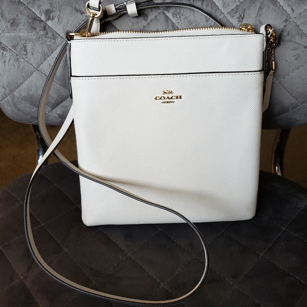 Coach Kitt Messenger Crossbody